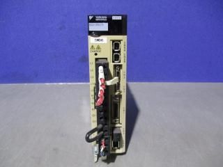  YASKAWA  SGDV-2R8A21B AC Servo Driver 400w 