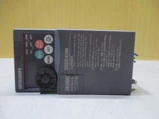  MITSUBISHI INVERTER FR-E720-0.2K С 0.2KW