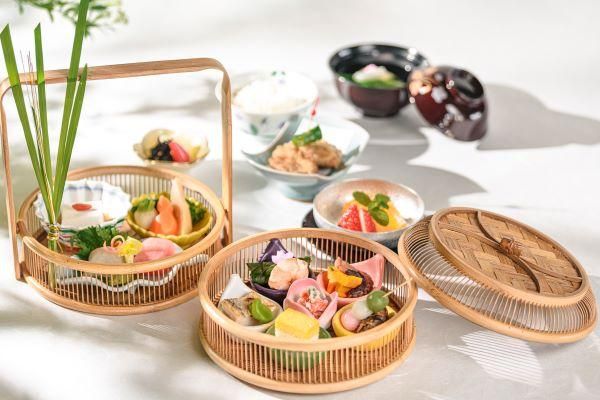 日本料理レストラン「山茶花」お食事券＿＿昼席【箱膳】 | ホテル若水