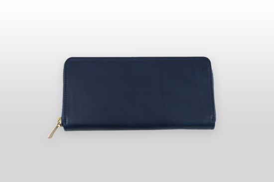 <img class='new_mark_img1' src='https://img.shop-pro.jp/img/new/icons1.gif' style='border:none;display:inline;margin:0px;padding:0px;width:auto;' />Natural vegetable tan “Roundzip Long Wallet”(Deep Blue)
