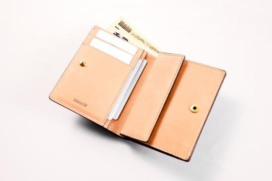 ピットヌメ革 二つ折り財布 イレギュラーシュリンク メンズ
