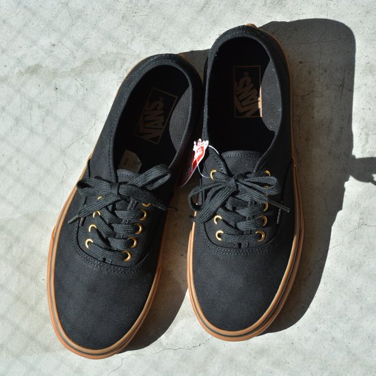 Vans authentic 2025 black rubber