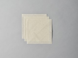 ORU-KOTO 折り線付き和紙３枚セット
鷹の鈴包み
（ユネスコ無形文化遺産登録 細川和紙）