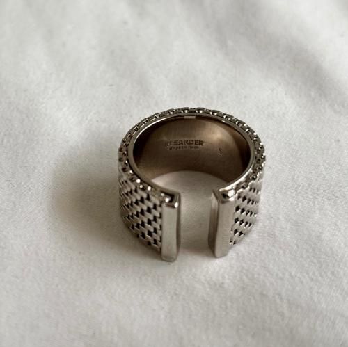 RING 547 