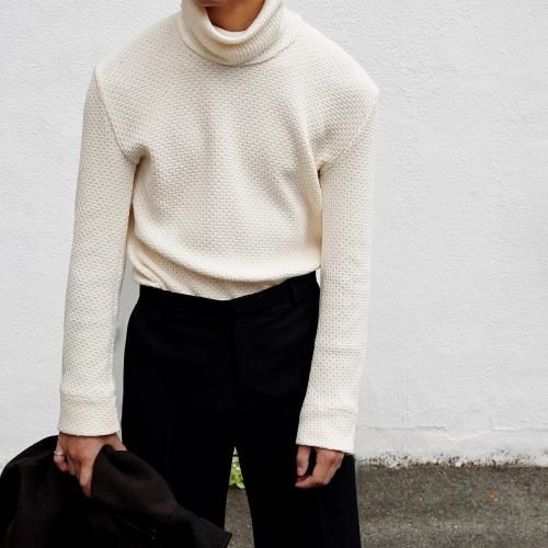 MICRO CABLE FUNNEL KNIT
