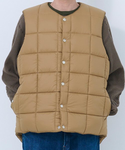 <img class='new_mark_img1' src='https://img.shop-pro.jp/img/new/icons1.gif' style='border:none;display:inline;margin:0px;padding:0px;width:auto;' />QUILT VEST