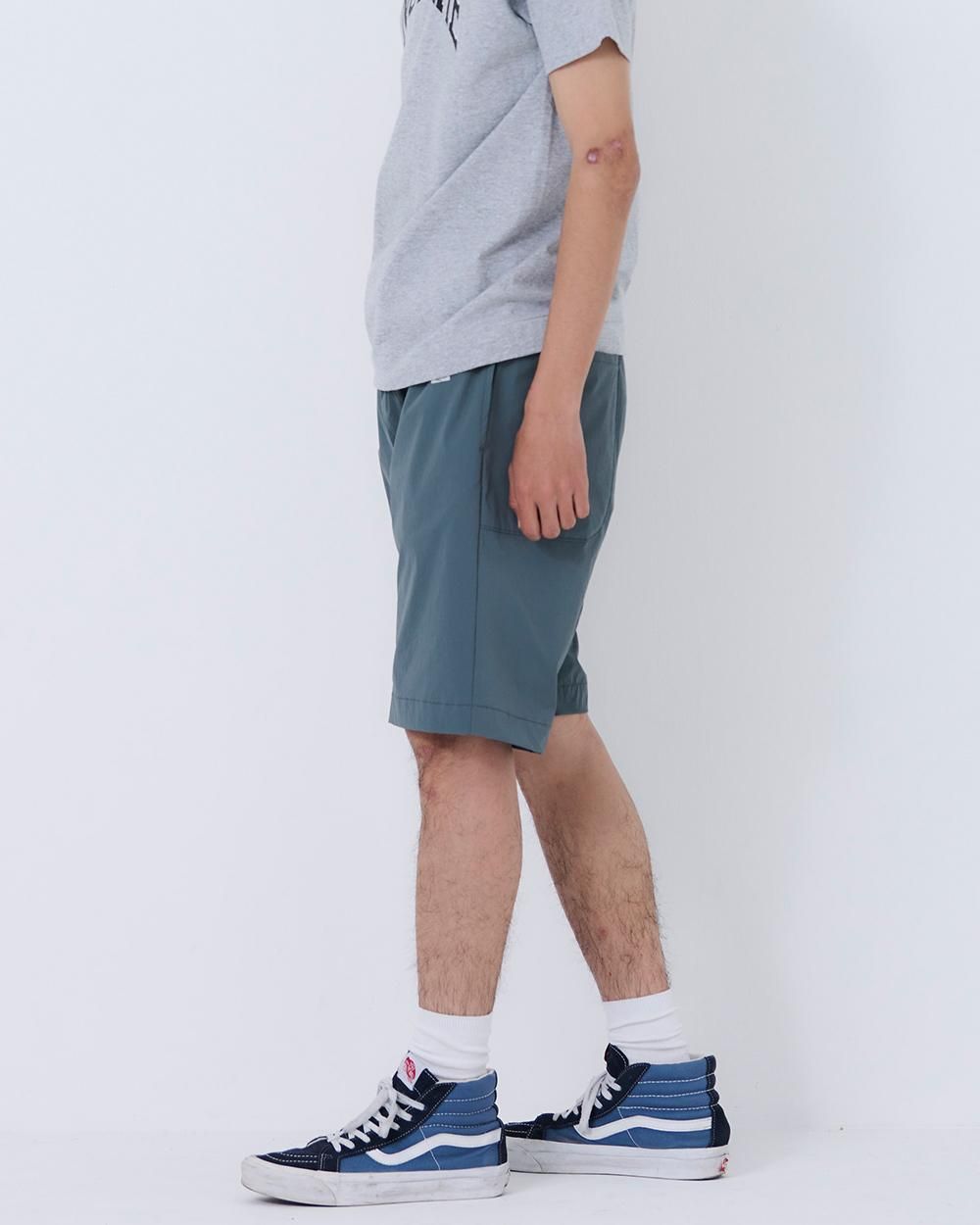 Vans authentic on feet shorts sale