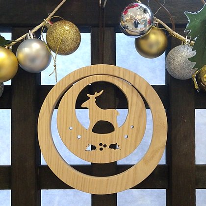 木のミニクリスマスリース【トナカイ】｜ウッディー上野村銘木工芸館