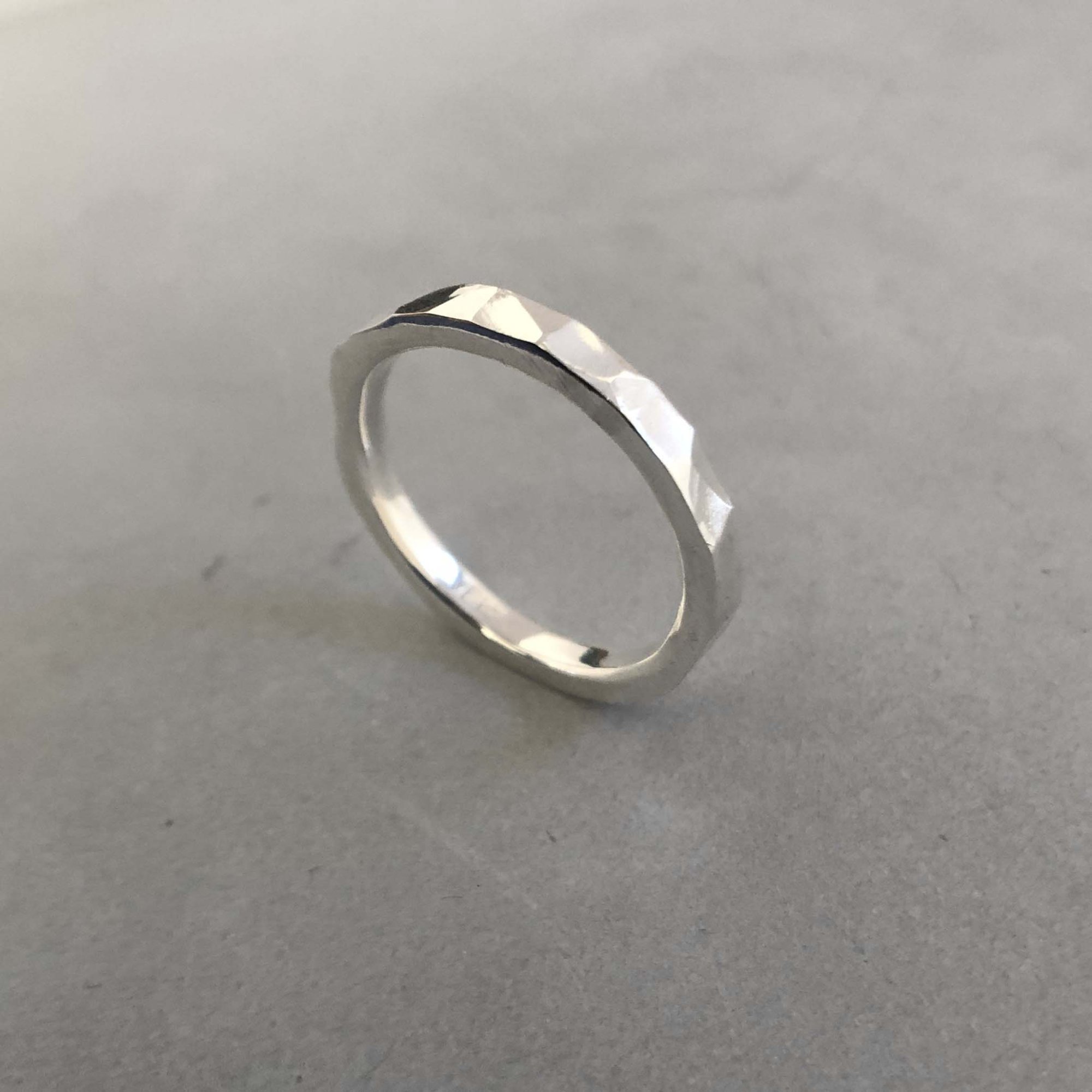Lucid Simple Silver Ring