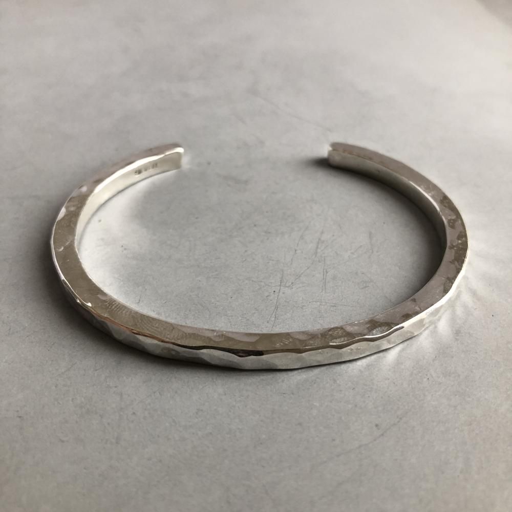 silver bangle 4mm square bar type / シルバーバングル 4mm 角棒タイプ - 一点ものおしゃれリング  普段使いシンプル大人アクセサリー【FUURA】