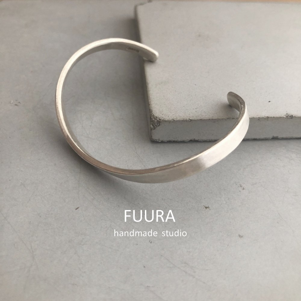 silver bangle wave / シルバーバングル ウェーブ - FUURA handmade studio