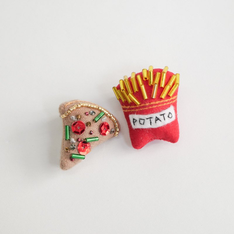 Potato Brooch【送料込み】【MONMANNEQUIN】（モンマヌカン） - 錢屋