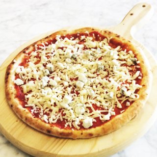 【イタリア産】無添加冷凍ピザ　クアットロ・フォルマッジ（25cm）の商品画像