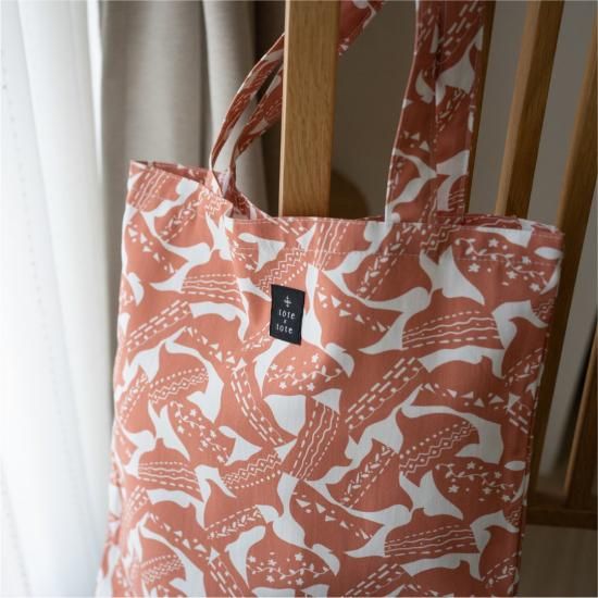 トートバッグ（陶器の鳥） - tote×tote -原宿と京都からポップなトート
