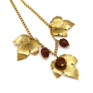 70s Gold Tone Leaf Motif  Glass Parts Vintage Necklace