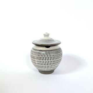 小鹿田焼 小袋窯 小袋道明 1合薬味壺 白 飛びかんな 口切り