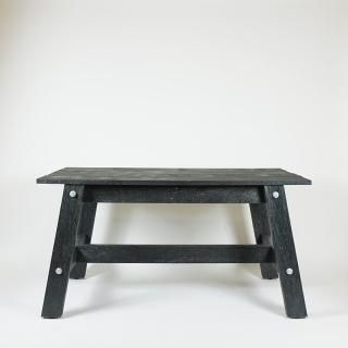 RECYCLED PLASTIC GARDEN TABLE  