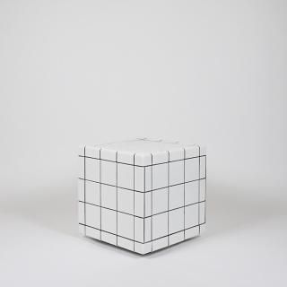GRID TILE SIDE TABLE