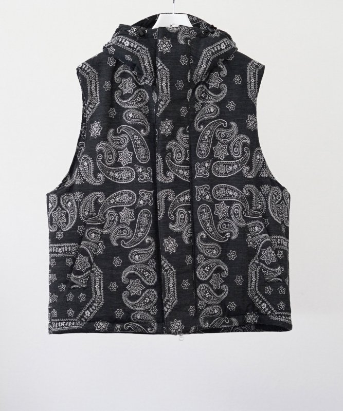 superNova. / ѡΥ Padded hood vest - Bandana jacquard