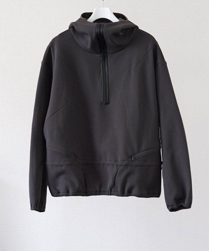 ANDER ATLTC / PERFORMANCE HOODIE