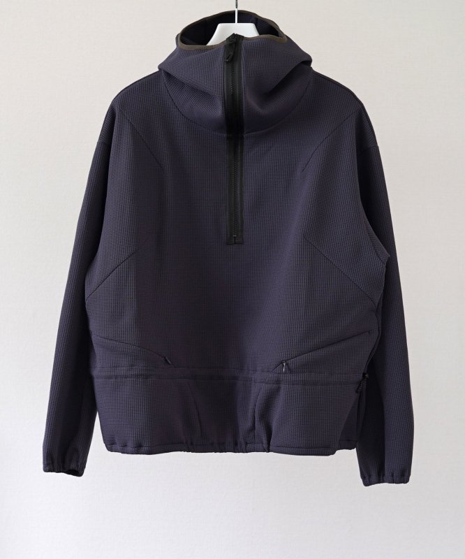 ANDER ATLTC / PERFORMANCE HOODIE