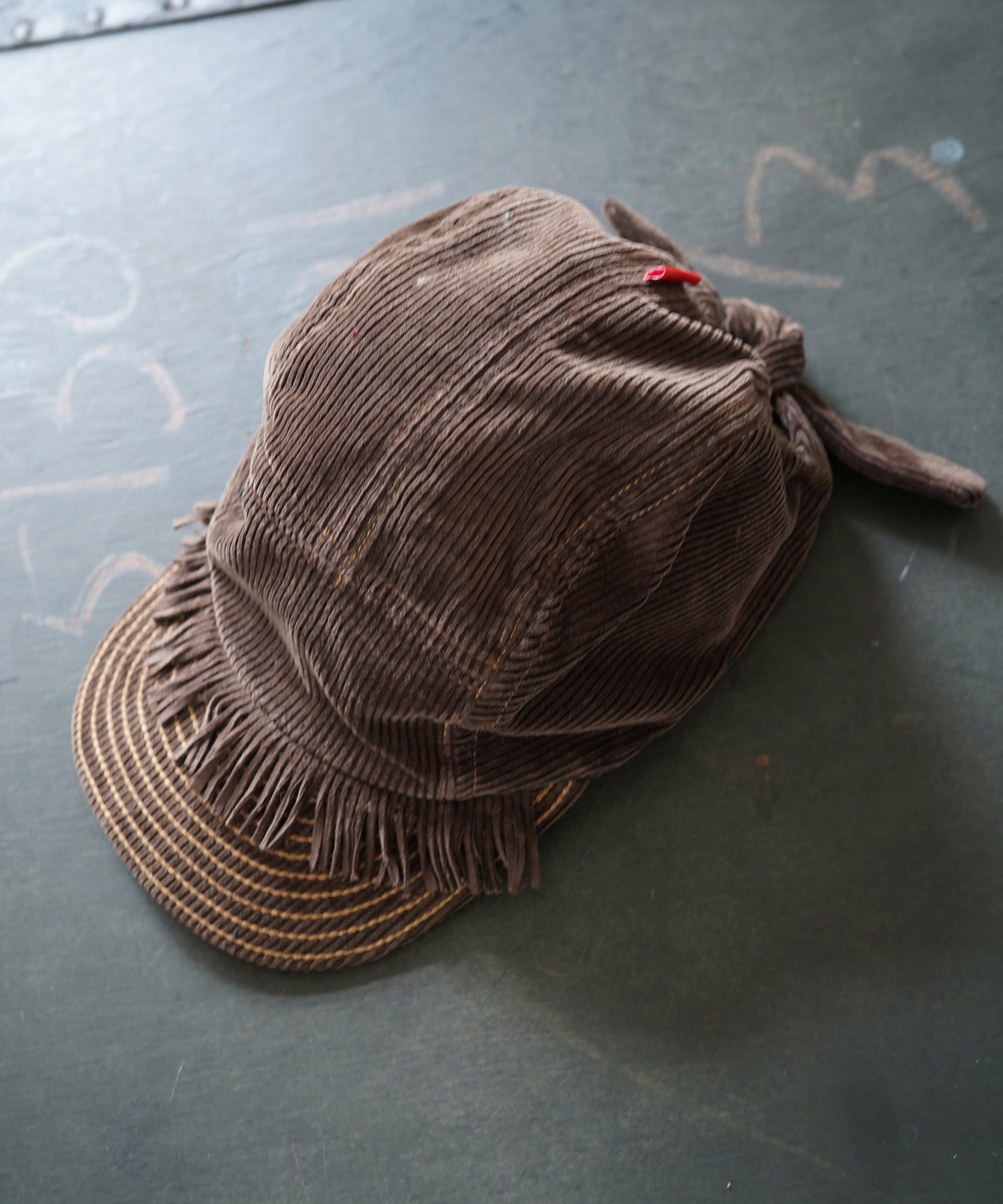 FORTUNE W.W.D. / եCORDUROY TA FRINGE CAMP CAP