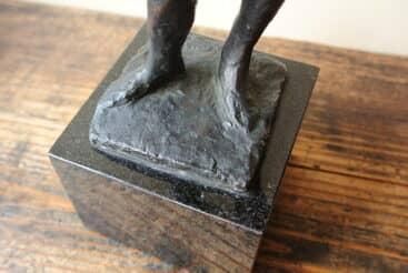 彫刻家 本田明二 裸婦ブロンズ像