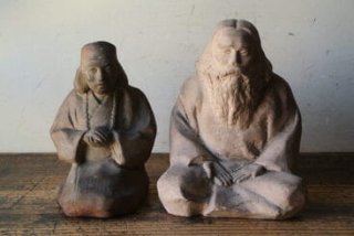 谷口陶器工場製　アイヌ陶器人形
