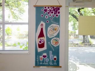 ̤Living with wine