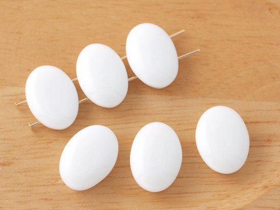 vintage white oval 2hole beads 13x18mm