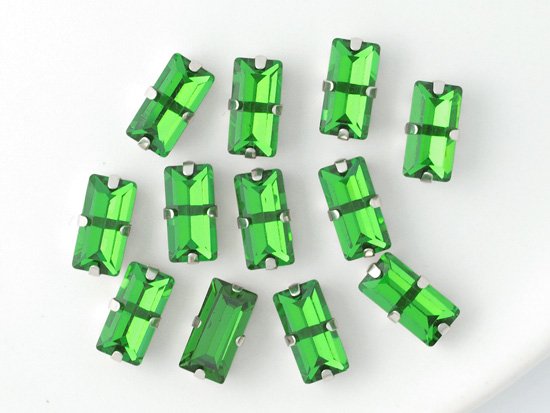 green rectangle glass silver setting 10x5mm