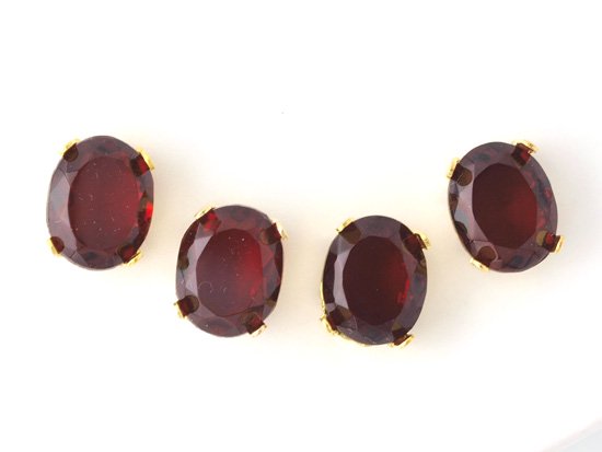 vintage red oval grass with setting10x8mm