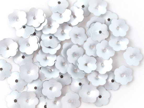 white silver flower cup spangle 8.5mm