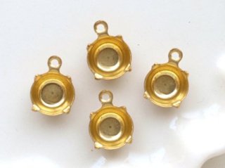 round setting brass gold 8mm