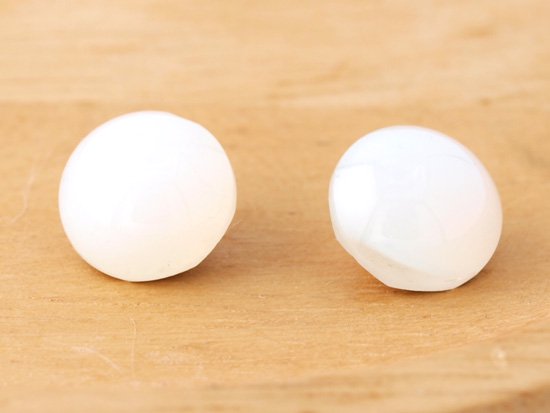 vintage white opal round glass 11mm