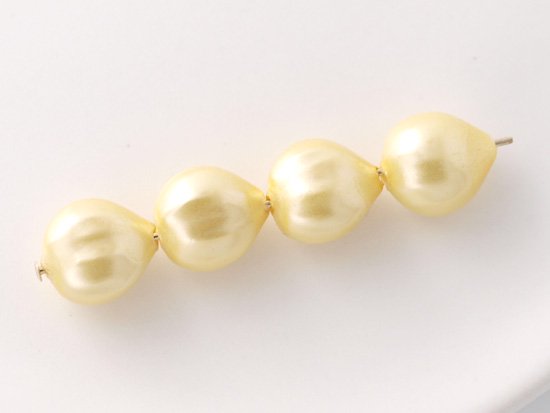 yellow pearl bulb beads 10.5mm