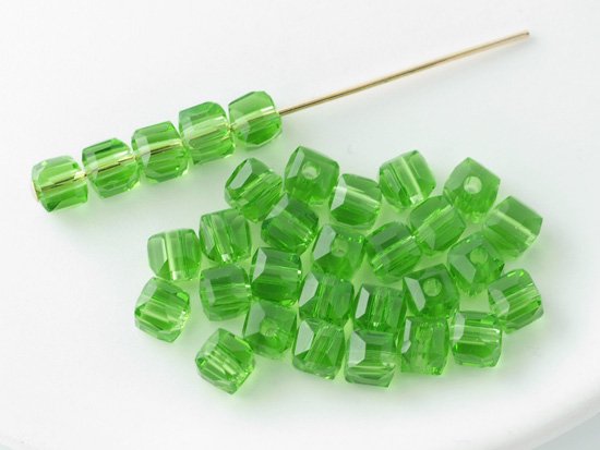 green square cut beads 4mm