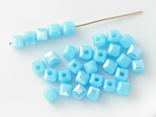 light blue square cut beads 4mm