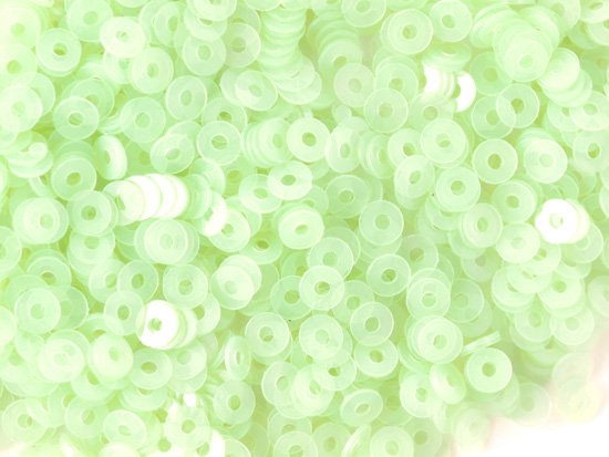 milky green round spangle 3mm (3g)