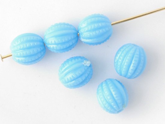 vintage light blue round beads 8mm