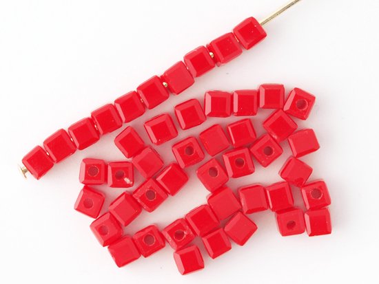 red square cut beads 3mm