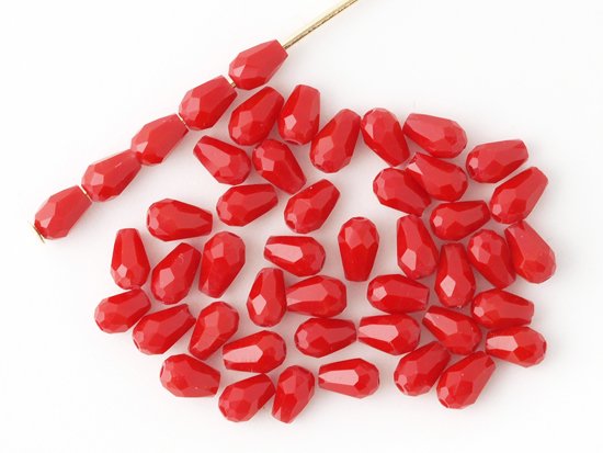 dark red tear drop cut beads 4mm
