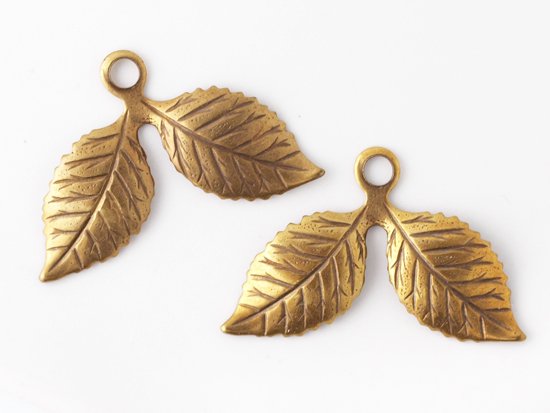 leaf parts antique gold 17x26.5mm
