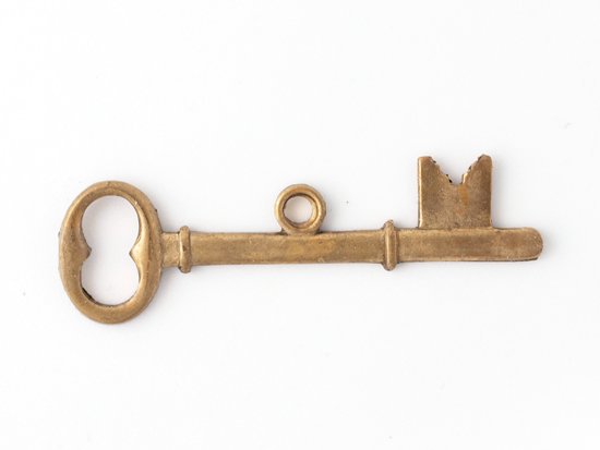 vintage key charm antique gold 34.5mm