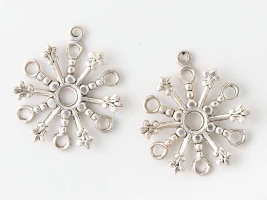 snowflake charm antique silver 19.5x17.5mm