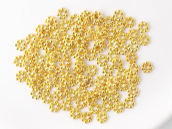 daisy spacer beads gold 4.5mm