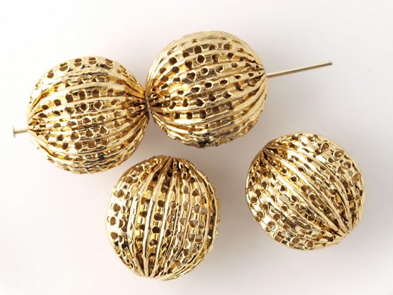 lace stripe round metal beads gold 17mm