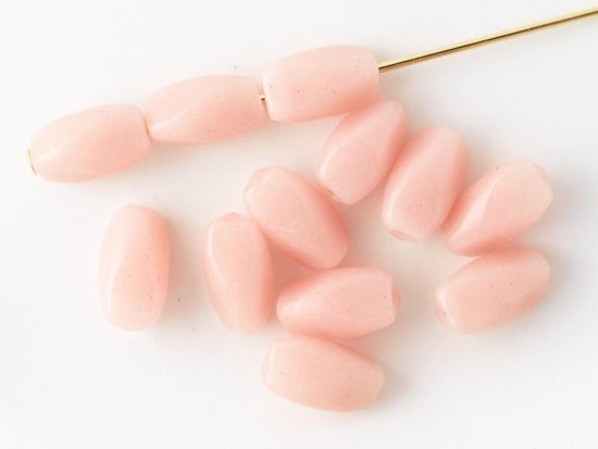 vintage peach pink rice beads 8.5mm