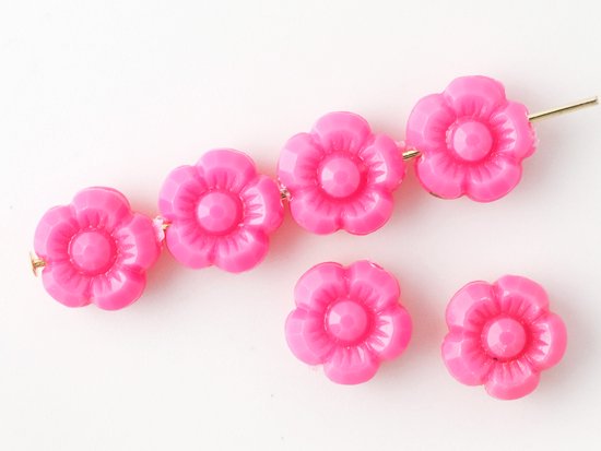 vintage pink flower beads 10mm