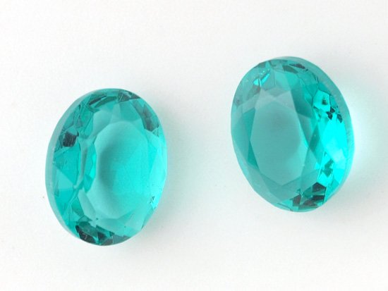 vintage blue zircon oval glass 12x10mm